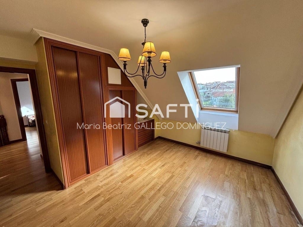 3 quarto Apartamento para venda em Vigo com garagem - 295 000 € (Ref: 9655891)