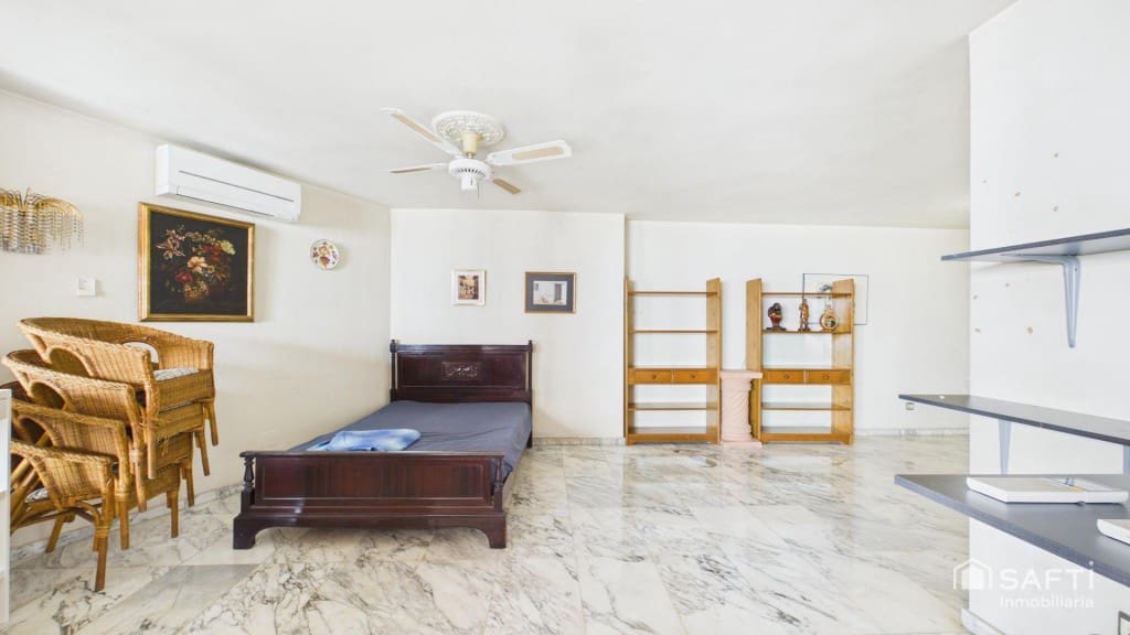 2 soverom Leilighet til leie i Palma de Mallorca - € 1 500 (Ref: 9655893)