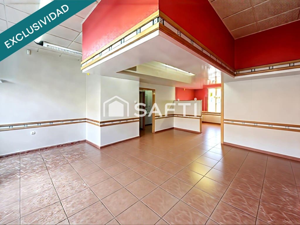 Kaupallinen myytävänä paikassa Santiago de Compostela - 195 000 € (Ref: 9655895)