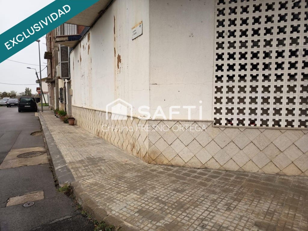 Kaupallinen myytävänä paikassa Deltebre - 40 000 € (Ref: 9655898)