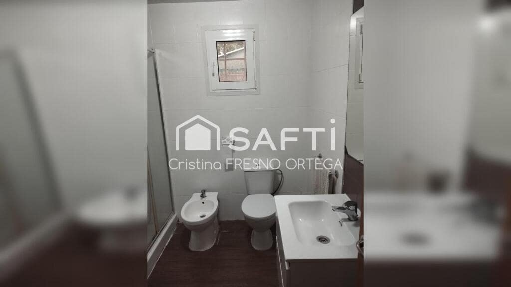 3 bedroom Villa for sale in Montroig-Mar with pool garage - € 249,000 (Ref: 9655899)