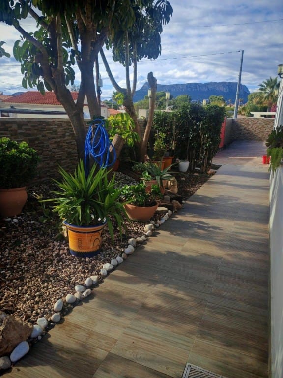 4 sovrum Villa till salu i Calpe / Calp med pool garage - 950 000 € (Ref: 9655901)