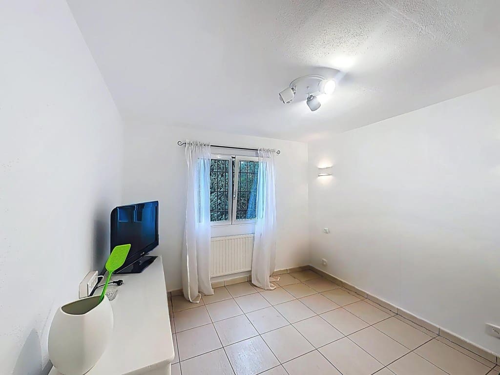 Chalet de 4 habitaciones en Monte Pego en venta con piscina garaje - 560.000 € (Ref: 9655902)