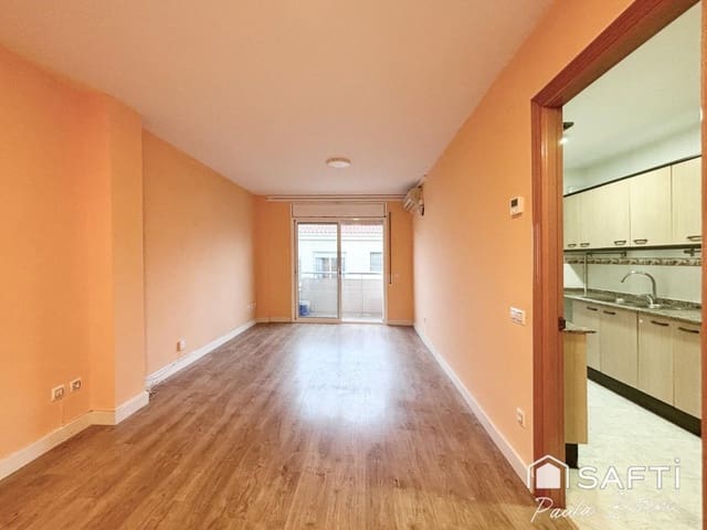 3 sovrum Lägenhet att hyra i Sant Pere de Ribes - 878 € (Ref: 9655903)
