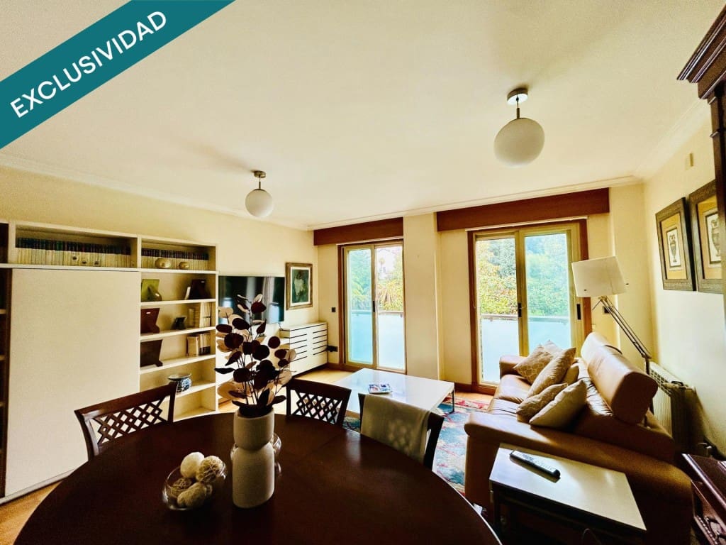 4 slaapkamer Appartement te koop in Santiago de Compostela - € 477.000 (Ref: 9659263)