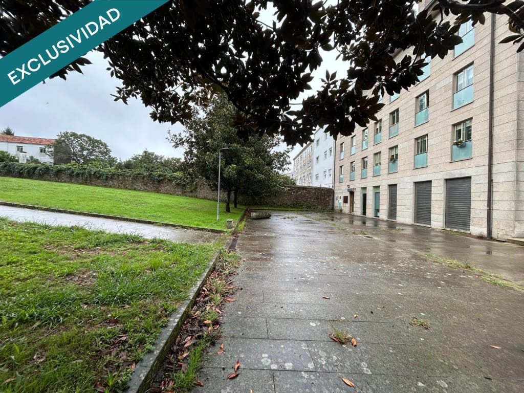 4 slaapkamer Appartement te koop in Santiago de Compostela - € 477.000 (Ref: 9659263)