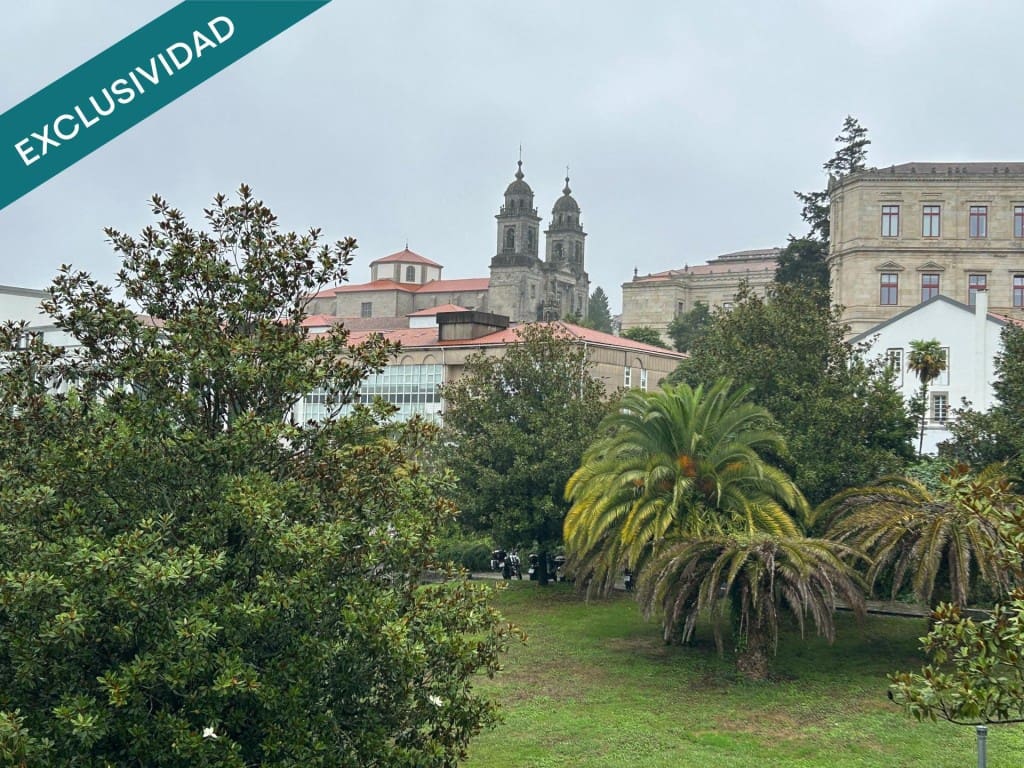 4 slaapkamer Appartement te koop in Santiago de Compostela - € 477.000 (Ref: 9659263)
