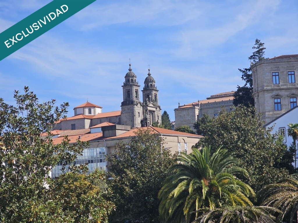 4 slaapkamer Appartement te koop in Santiago de Compostela - € 477.000 (Ref: 9659263)