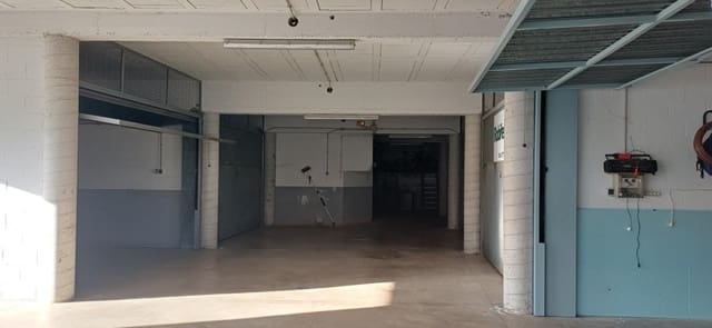 Autotalli myytävänä paikassa Tossa de Mar - 35 000 € (Ref: 9659266)