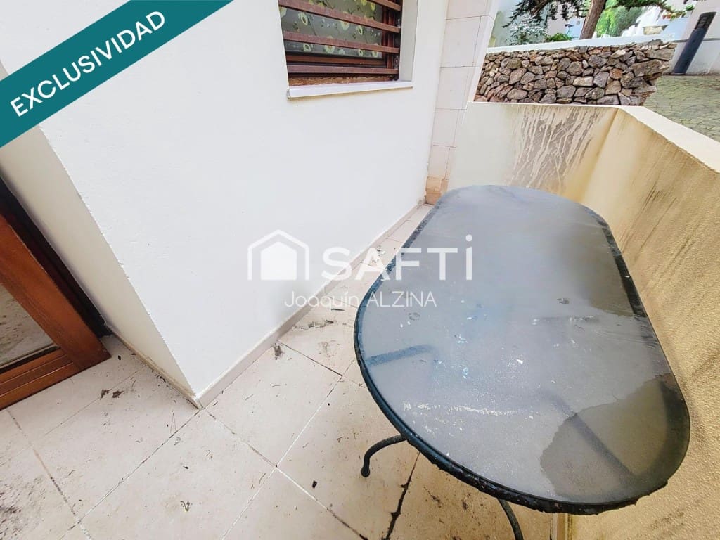 4 slaapkamer Flat te koop in Es Mercadal - € 330.000 (Ref: 9666309)