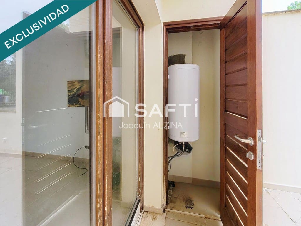 4 slaapkamer Flat te koop in Es Mercadal - € 330.000 (Ref: 9666309)