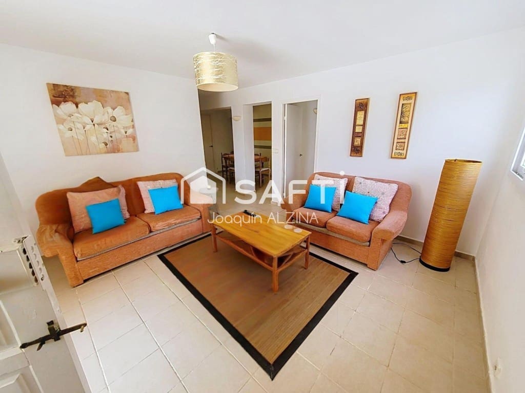 Chalet de 7 habitaciones en Es Castell en venta con piscina - 980.000 € (Ref: 9666310)