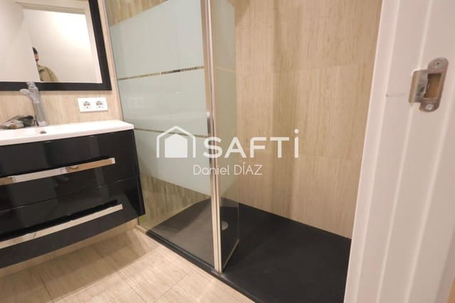 2 slaapkamer Appartement te koop in Empuriabrava, Castelló d'Empúries met zwembad - € 239.000 (Ref: 9666314)