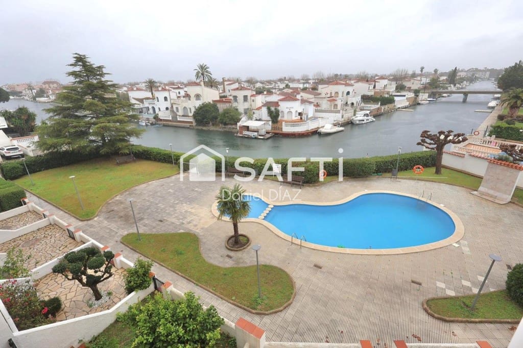 2 bedroom Apartment for sale in Castello d'Empuries with pool - € 259,000 (Ref: 9666314)