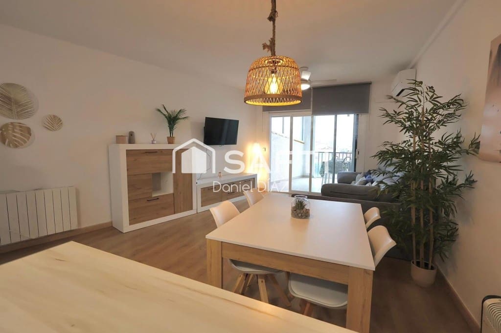 2 bedroom Apartment for sale in Castello d'Empuries with pool - € 259,000 (Ref: 9666314)