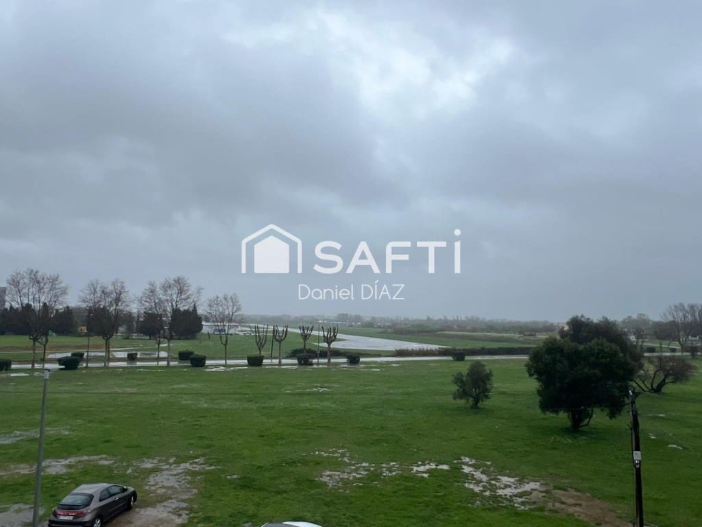 2 bedroom Apartment for sale in Castello d'Empuries with pool - € 259,000 (Ref: 9666314)