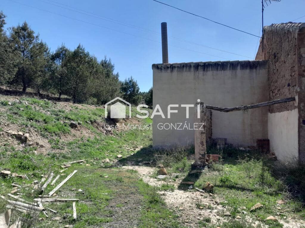 4 makuuhuone Maalaistalo myytävänä paikassa Cehegin - 49 990 € (Ref: 9666315)