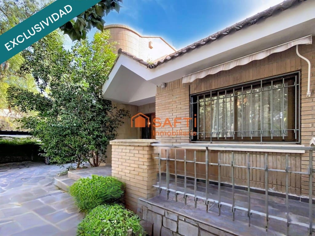 8 soverom Villa til salgs i Betera med svømmebasseng - € 1 330 000 (Ref: 9666316)