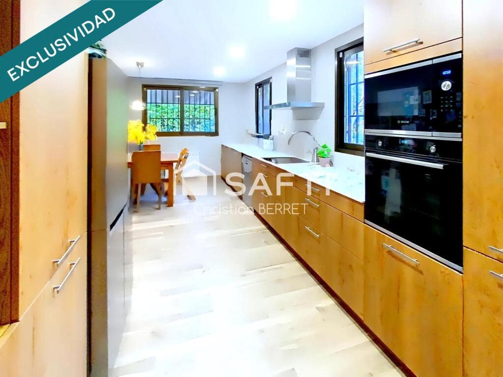 8 bedroom Villa for sale in Betera with pool - € 1,250,000 (Ref: 9666316)