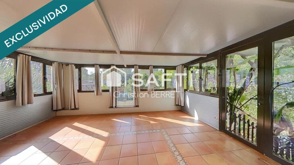 8 bedroom Villa for sale in Betera with pool - € 1,250,000 (Ref: 9666316)
