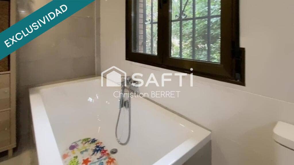 8 bedroom Villa for sale in Betera with pool - € 1,250,000 (Ref: 9666316)
