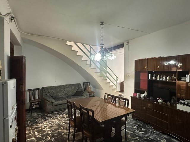 4 makuuhuone Huvila myytävänä paikassa Oliva Pueblo, Oliva - 120 000 € (Ref: 9666318)