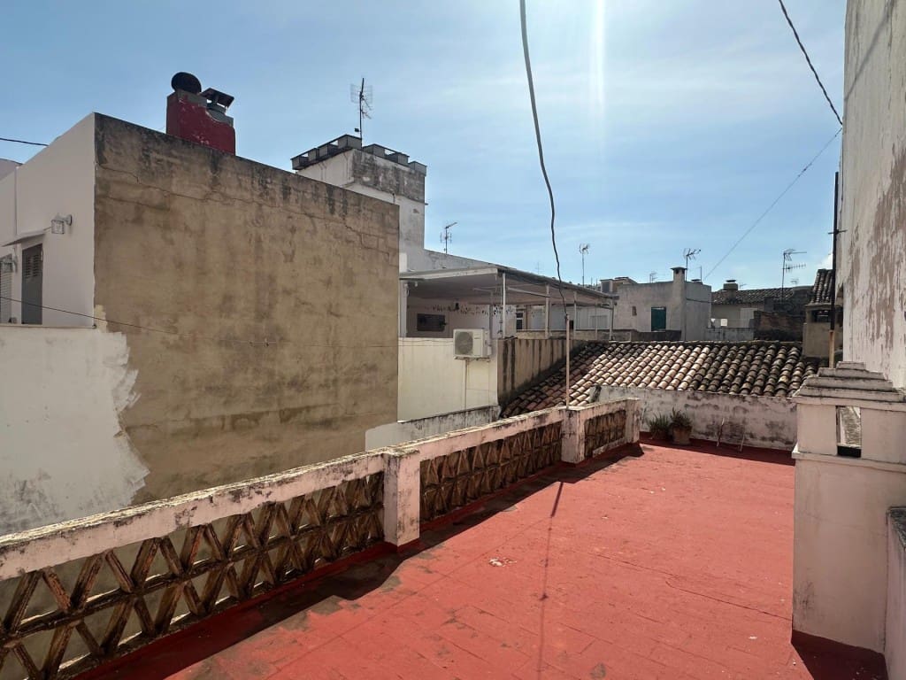 4 makuuhuone Huvila myytävänä paikassa Oliva - 120 000 € (Ref: 9666318)