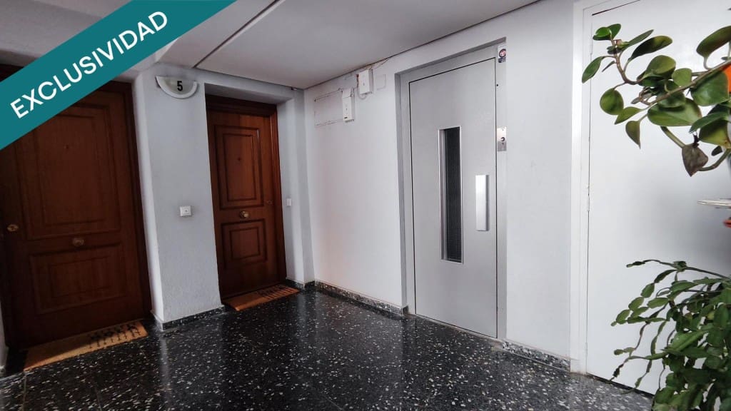 3 makuuhuone Huoneisto myytävänä paikassa Leon kaupunki - 105 000 € (Ref: 9666322)