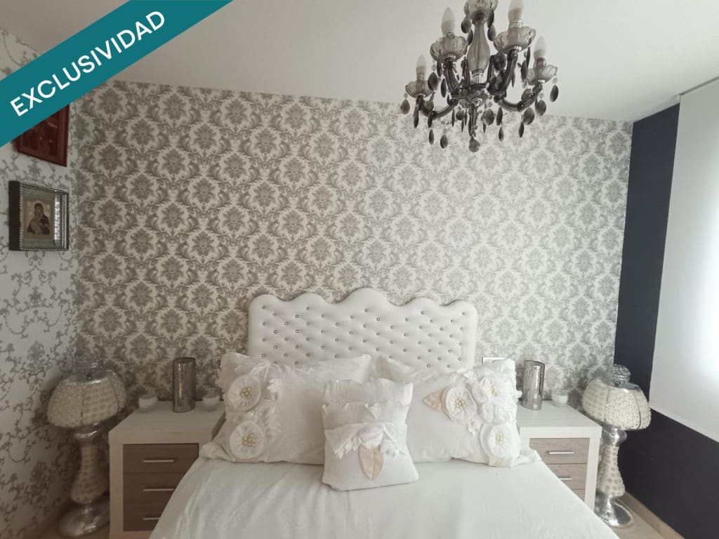 2 bedroom Terraced Villa for sale in Petrel / Petrer with pool garage - € 250,000 (Ref: 9670335)