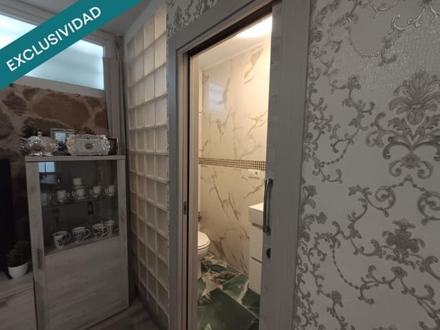 2 bedroom Terraced Villa for sale in Petrel / Petrer with pool garage - € 250,000 (Ref: 9670335)