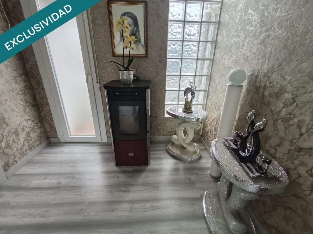 2 bedroom Terraced Villa for sale in Petrel / Petrer with pool garage - € 250,000 (Ref: 9670335)