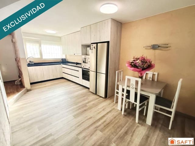 2 sovrum Radhus till salu i Petrel / Petrer med pool garage - 210 000 € (Ref: 9670335)