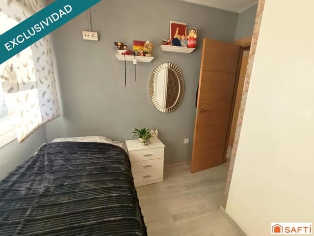 2 sovrum Radhus till salu i Petrel / Petrer med pool garage - 210 000 € (Ref: 9670335)