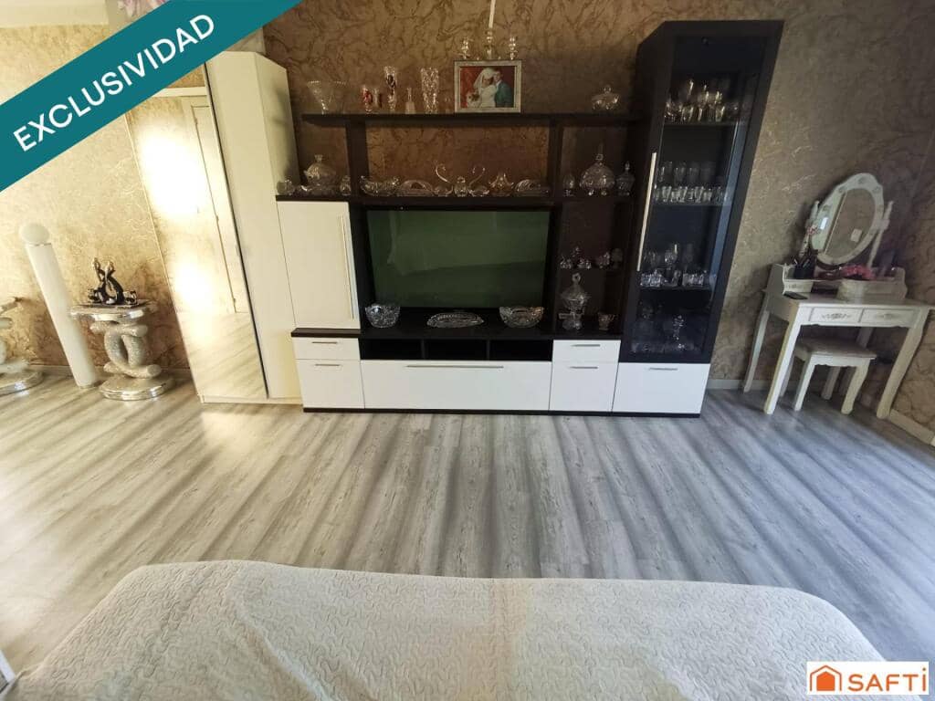 2 bedroom Terraced Villa for sale in Petrel / Petrer with pool garage - € 210,000 (Ref: 9670335)