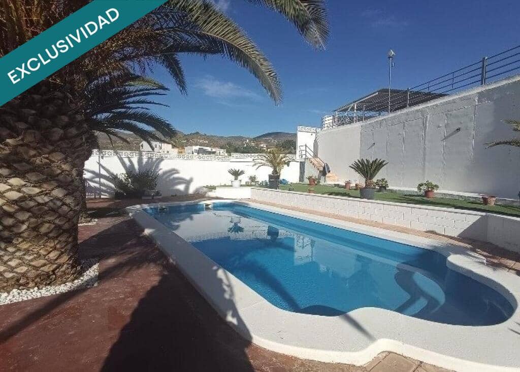 2 bedroom Terraced Villa for sale in Petrel / Petrer with pool garage - € 210,000 (Ref: 9670335)