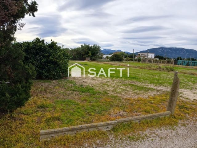 Chalet de 4 habitaciones en La Vega - Marenyet, Cullera en venta - 193.000 € (Ref: 9670344)