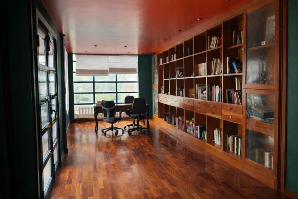 4 Zimmer Villa zu verkaufen in Almansa mit Pool Garage - 990.000 € (Ref: 9670345)