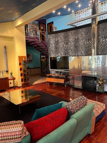 4 Zimmer Villa zu verkaufen in Almansa mit Pool Garage - 990.000 € (Ref: 9670345)