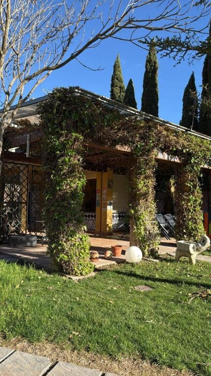 4 bedroom Villa for sale in Almansa with pool garage - € 990,000 (Ref: 9670345)