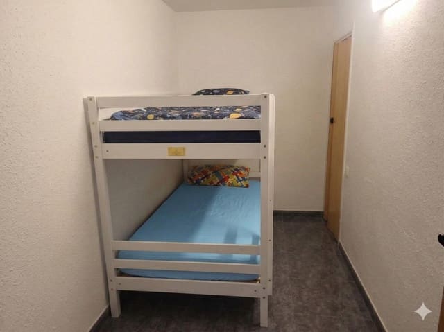 2 soveværelse Lejlighed til salg i Santa Coloma de Gramenet - € 156.000 (Ref: 9670346)