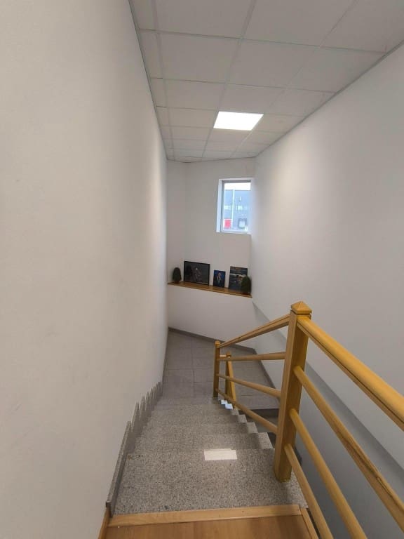 Comercial para venda em Cabanillas del Campo - 735 000 € (Ref: 9670347)