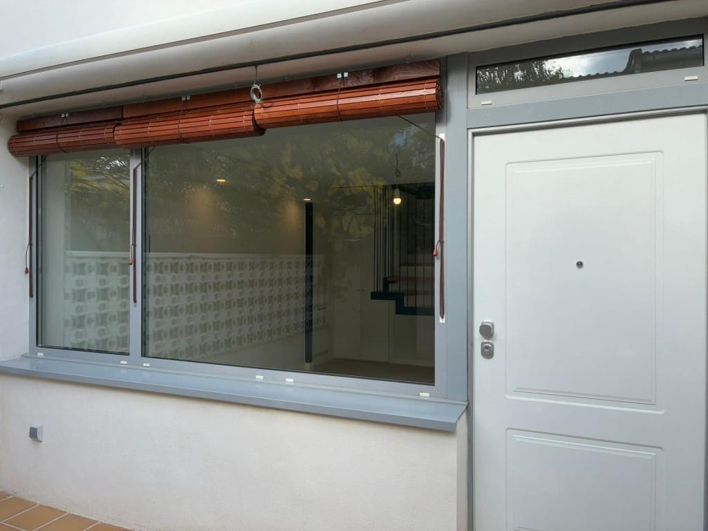 2 makuuhuone Huvila vuokrattavana paikassa Madrid kaupunki - 1 850 € (Ref: 9670350)