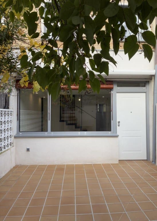 2 makuuhuone Huvila vuokrattavana paikassa Madrid kaupunki - 1 850 € (Ref: 9670350)