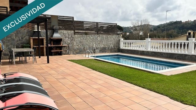 7 bedroom Villa for sale in Aiguaviva Parc, Vidreres with pool - € 325,000 (Ref: 9674065)