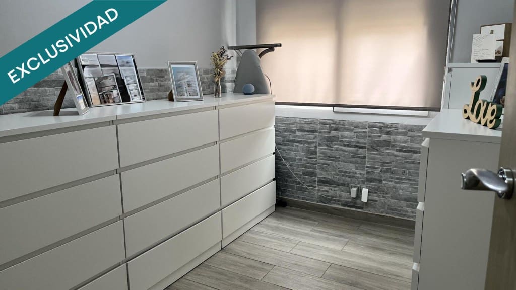 7 bedroom Villa for sale in Vidreres with pool - € 325,000 (Ref: 9674065)