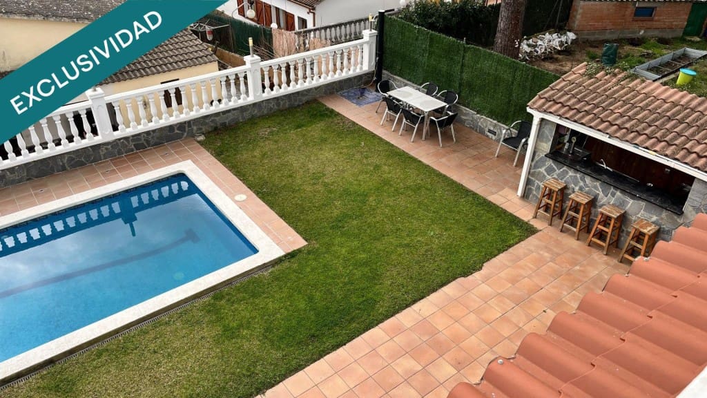 7 bedroom Villa for sale in Vidreres with pool - € 325,000 (Ref: 9674065)
