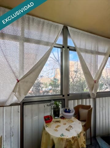 3 camera da letto Appartamento in vendita in El Besòs i El Maresme, Barcelona città - 240.000 € (Rif: 9674066)