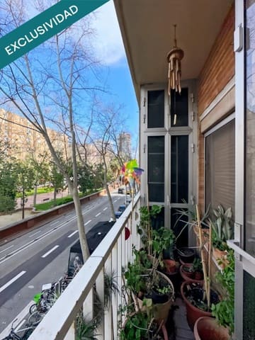 3 camera da letto Appartamento in vendita in El Besòs i El Maresme, Barcelona città - 240.000 € (Rif: 9674066)