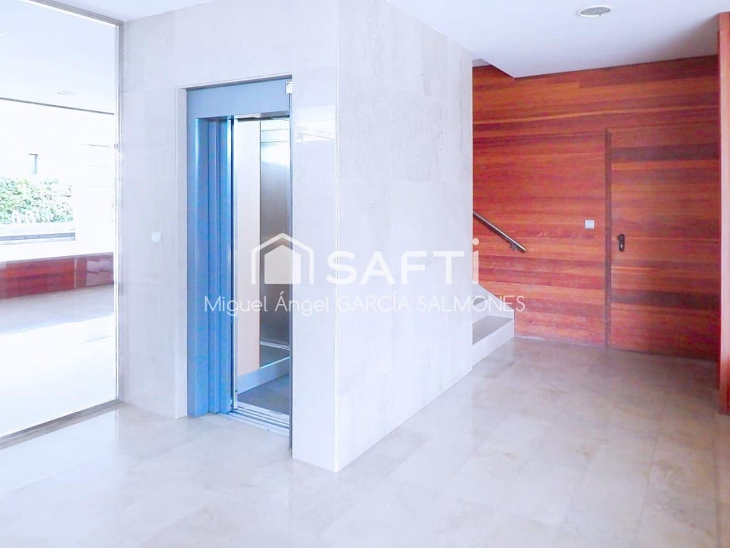 4 slaapkamer Flat te koop in Santander met zwembad garage - € 887.000 (Ref: 9674067)