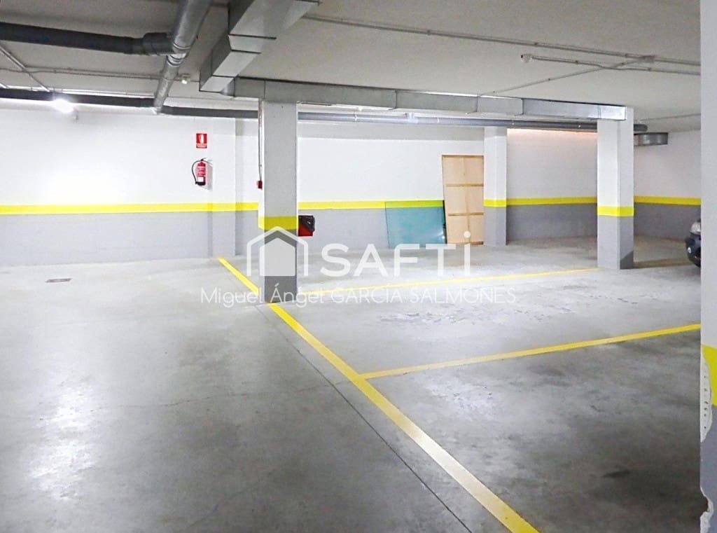 4 slaapkamer Flat te koop in Santander met zwembad garage - € 887.000 (Ref: 9674067)